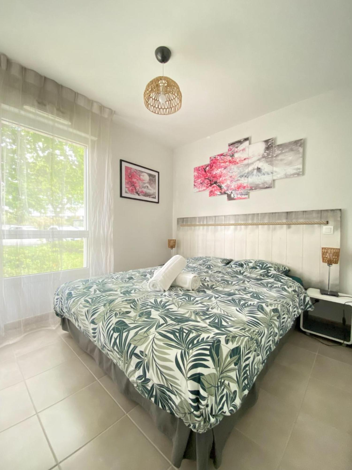 Le Rivage, Bel Appartement Tout Confort เบโนเดต ภายนอก รูปภาพ